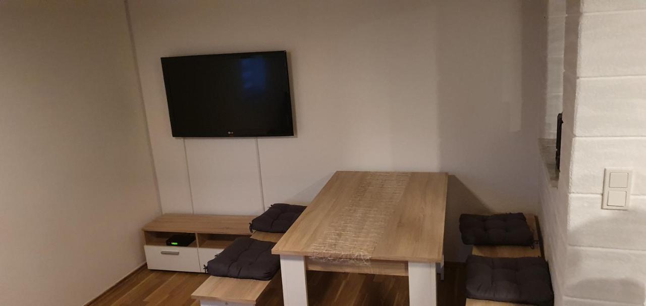 Ferienwohnung Haeusla Hirschaid Luaran gambar